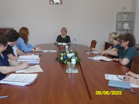 В Ростовском облпотребсоюзе проходят рабочие встречи с главными бухгалтерами кооперативных организаций. 